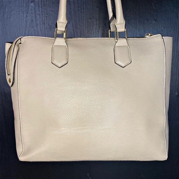 Steve Madden Bisque Multi BDolly Satchel!! ORIGINALLY $100+ - Picture 3 of 5